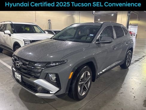 Used 2025 Hyundai Tucson SEL FWD image 1