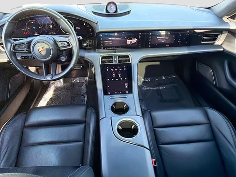 Used 2022 Porsche Taycan Turbo S image 15