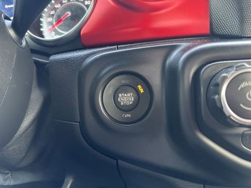 Certified 2021 Jeep Wrangler Unlimited Rubicon AWD/4WD image 21