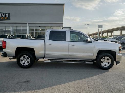 Used 2018 Chevrolet Silverado 1500 LT w/ All Star Edition AWD/4WD image 4
