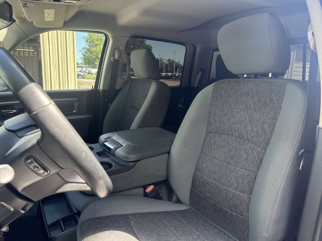 Used 2019 RAM 1500 Big Horn RWD image 15