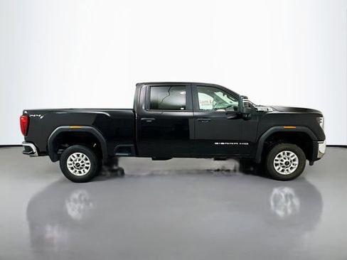 Used 2024 GMC Sierra 2500 Pro image 9