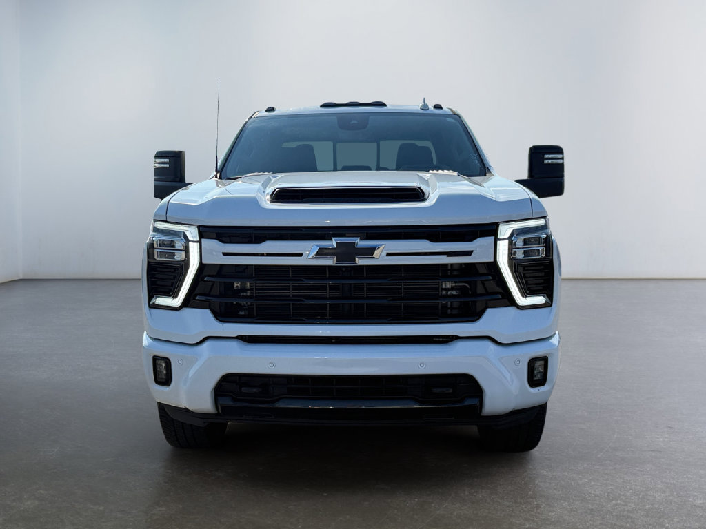 Used 2024 Chevrolet Silverado 2500 LTZ w/ LTZ Plus Package AWD/4WD image 8