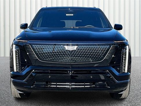 Used 2026 Cadillac Vistiq Sport image 22