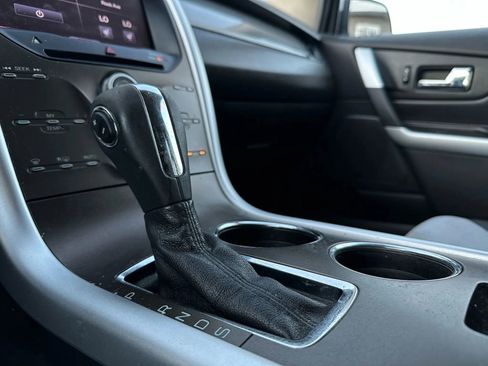 Used 2013 Ford Edge SEL image 27