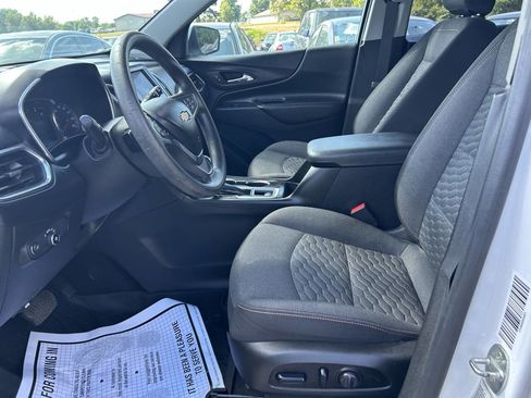 Used 2021 Chevrolet Equinox LT w/ LPO, Floor Liner Package image 10