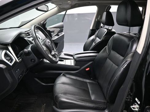 Used 2017 Nissan Murano Platinum w/ Platinum Technology Package FWD image 9