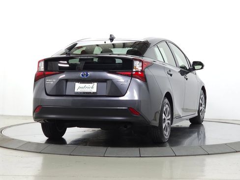 Used 2022 Toyota Prius XLE AWD/4WD image 8