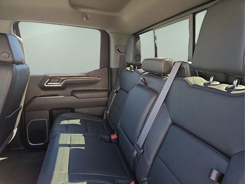 Certified 2022 GMC Sierra 1500 Elevation w/ Elevation Premium Package image 10
