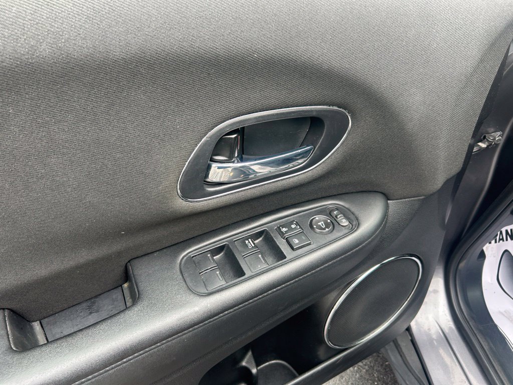 Used 2021 Honda HR-V EX image 10