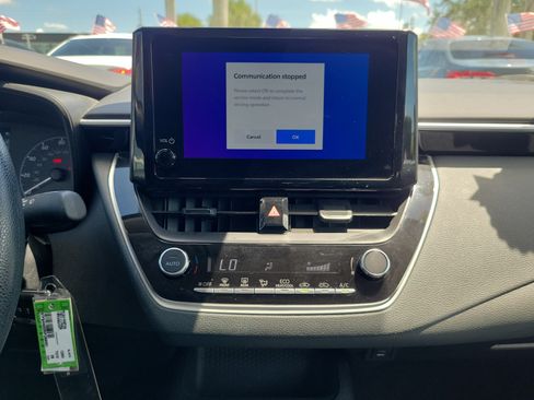Used 2025 Toyota Corolla LE FWD image 26