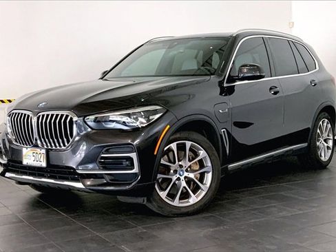 Certified 2023 BMW X5 xDrive45e w/ Luxury Seating Package image 1