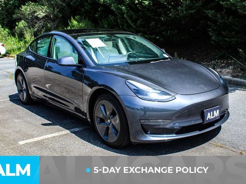 Used 2022 Tesla Model 3 Long Range AWD/4WD image 3