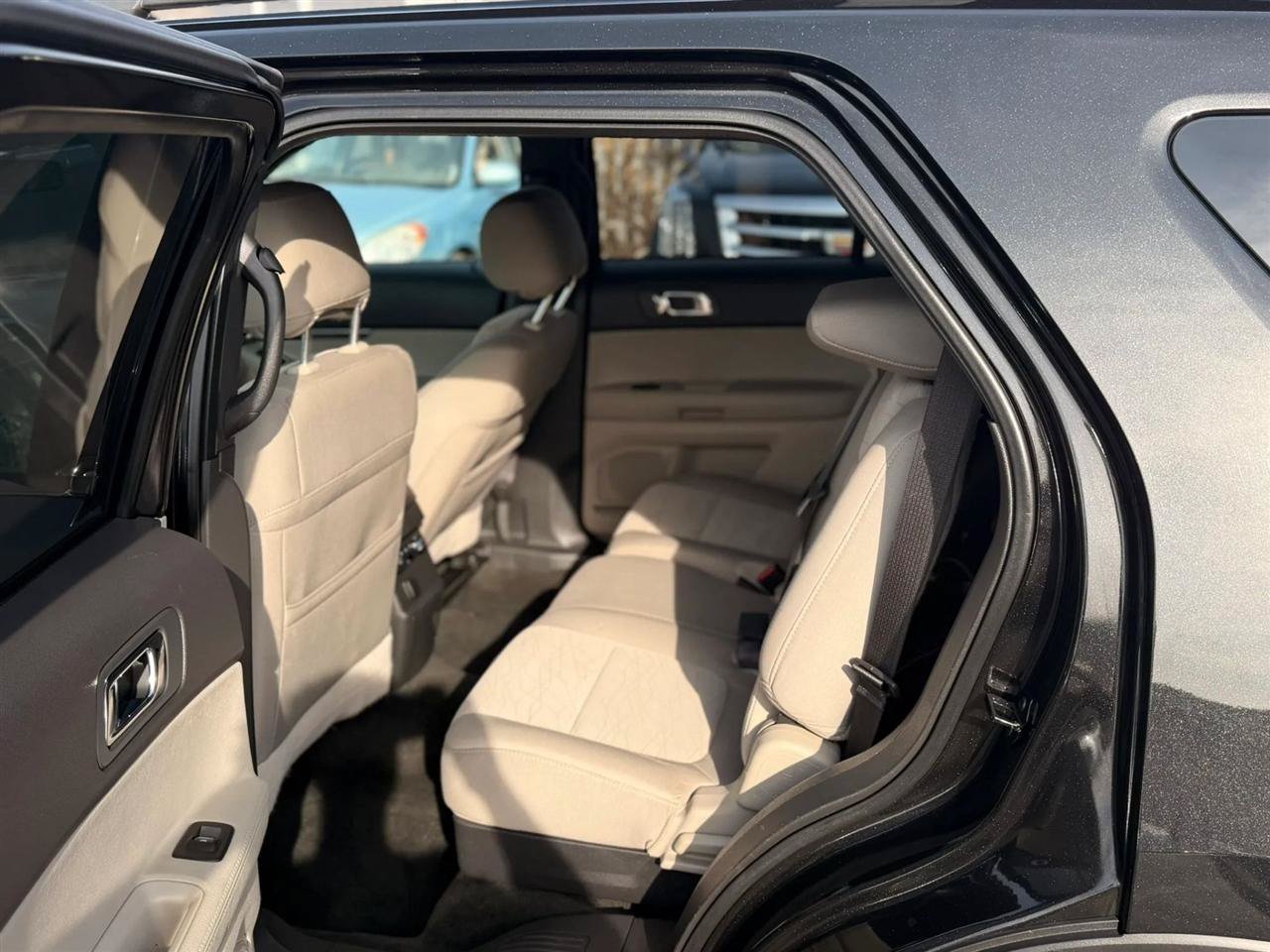 Used 2014 Ford Explorer 4WD image 14