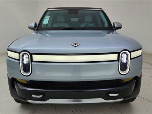 Used 2023 Rivian R1S Launch Edition image 13