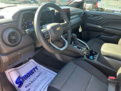 New 2026 Chevrolet Colorado W/T w/ WT Custom Package image 15