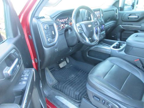 Used 2022 Chevrolet Silverado 2500 LTZ w/ LTZ Plus Package image 16