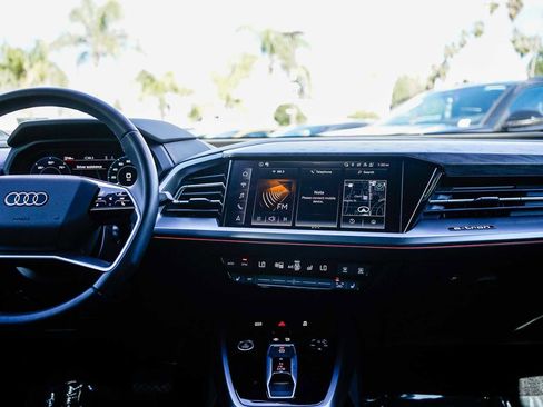 Used 2023 Audi Q4 e-tron Premium Plus w/ Premium Plus image 13