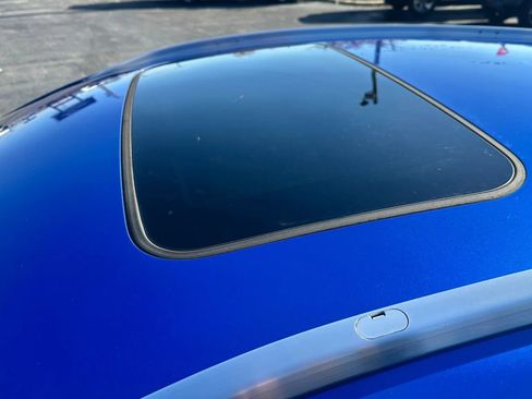 Used 2021 Honda HR-V EX image 12