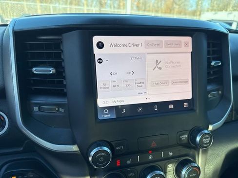 Used 2022 RAM 1500 Big Horn image 10