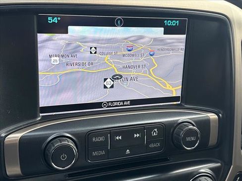 Used 2017 GMC Sierra 2500 Denali w/ Duramax Plus Package image 12