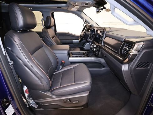 New 2026 Ford F250 Lariat w/ Black Appearance Package AWD/4WD image 17