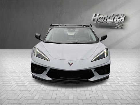 Used 2021 Chevrolet Corvette Stingray Premium Conv w/ Z51 Performance Package image 3