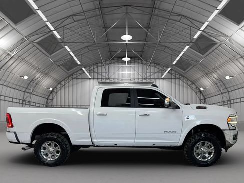 Used 2020 RAM 2500 Laramie AWD/4WD image 7