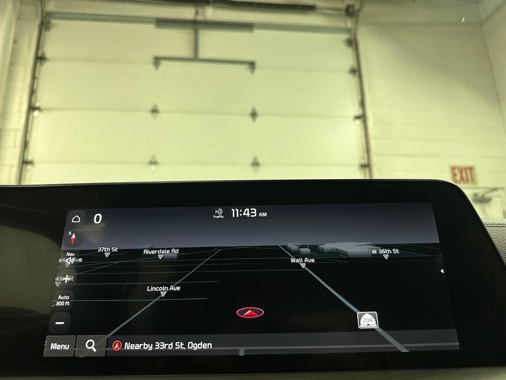 Used 2023 Kia Telluride AWD image 30