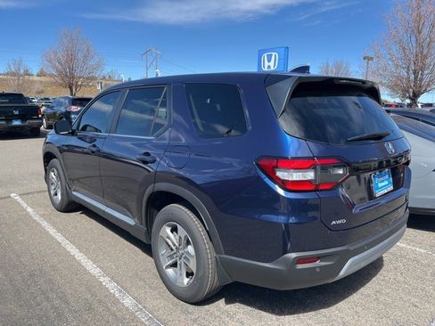 New 2025 Honda Pilot EX-L image 8