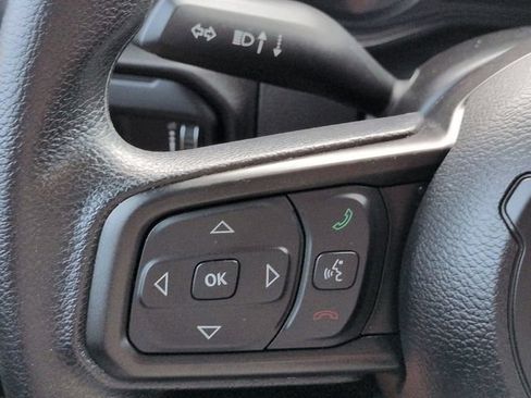 Used 2025 Jeep Gladiator Mojave AWD/4WD image 24