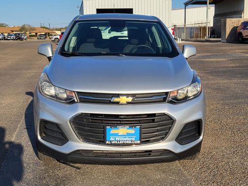 Used 2018 Chevrolet Trax LS image 8