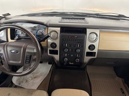 Used 2011 Ford F150 XLT w/ XLT Chrome Pkg image 19