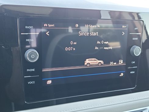 New 2025 Volkswagen Taos SE image 26