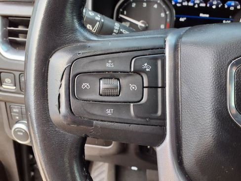 Used 2021 GMC Yukon XL SLT image 21