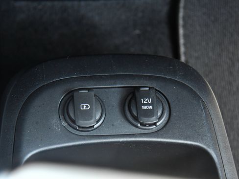 Used 2024 Kia EV6 Light RWD image 27