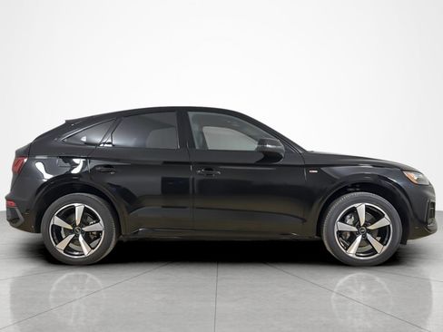 Used 2023 Audi Q5 2.0T Premium Plus w/ Premium Plus Package AWD/4WD image 6