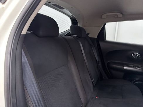 Used 2011 Nissan Juke SV image 26