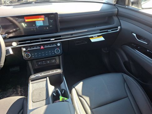 New 2026 Hyundai Tucson Limited image 11