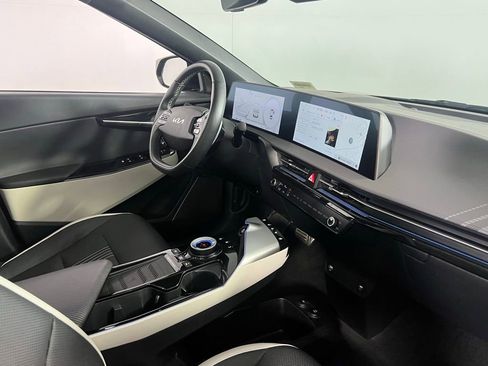 Used 2024 Kia EV6 GT-Line image 35