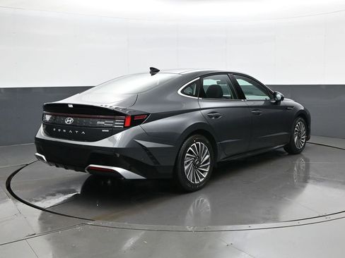 New 2026 Hyundai Sonata Limited image 5