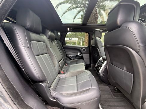 Used 2021 Land Rover Range Rover Sport HST image 26