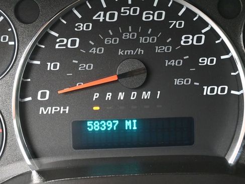 Used 2020 Chevrolet Express 2500 Work Van w/ Driver Convenience Package image 10