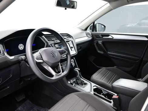 Used 2022 Volkswagen Tiguan S FWD image 8
