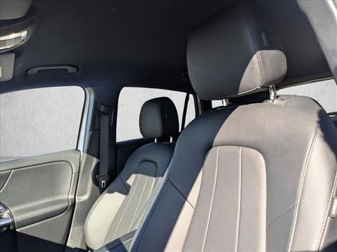 Used 2025 Mercedes-Benz GLA 250 GLA 250 image 16