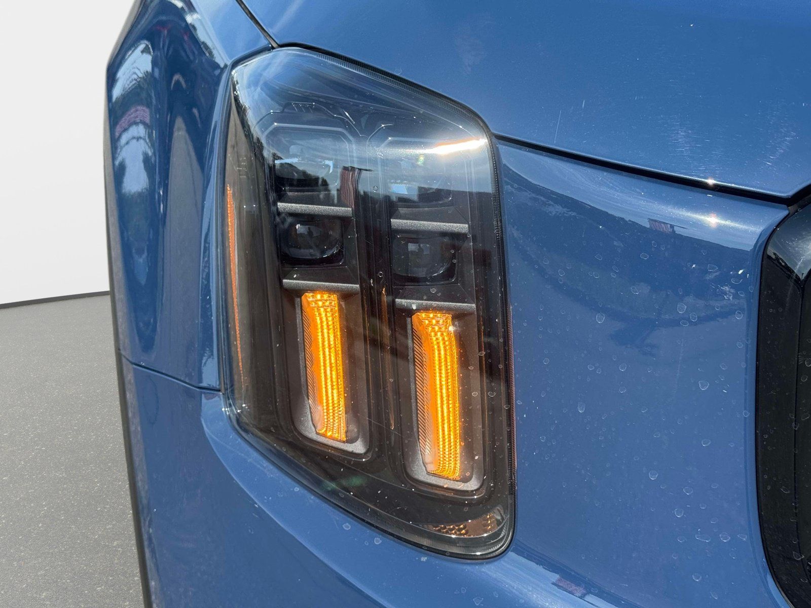 Used 2024 Kia Telluride SX X-Line AWD/4WD image 6