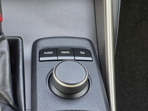 Used 2016 Lexus IS 200t RWD image 17