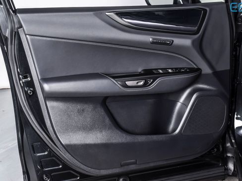 Used 2025 Lexus NX 350h AWD w/ Premium Package image 15