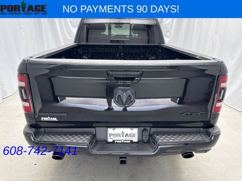 Used 2023 RAM 1500 Big Horn AWD/4WD image 3