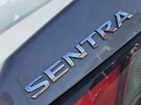 Used 2024 Nissan Sentra SV image 7